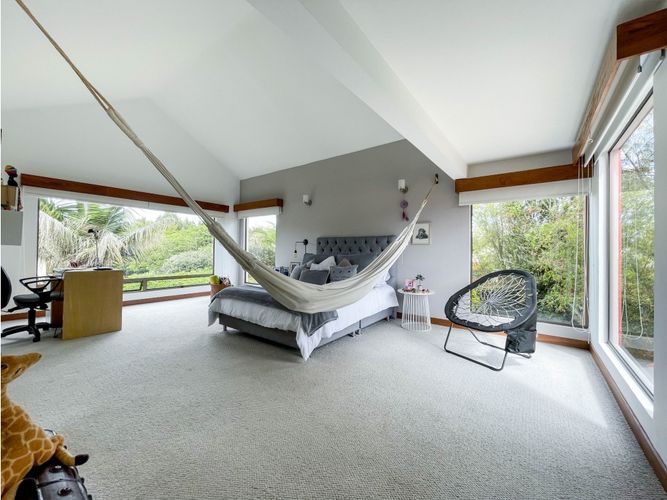 Casa de 4 alcobas en venta en Guaymaral, Bogotá, 406 m² · foto 22 de 24