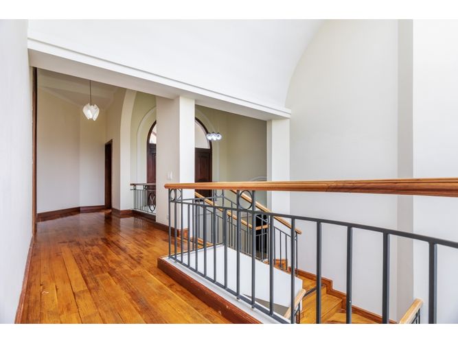 Casa de 5 alcobas en venta en Yerbabuena, Chía, 710 m² · foto 12 de 24