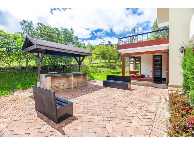 Casa de 5 alcobas en venta en Yerbabuena, Chía, 710 m² · foto 17 de 24