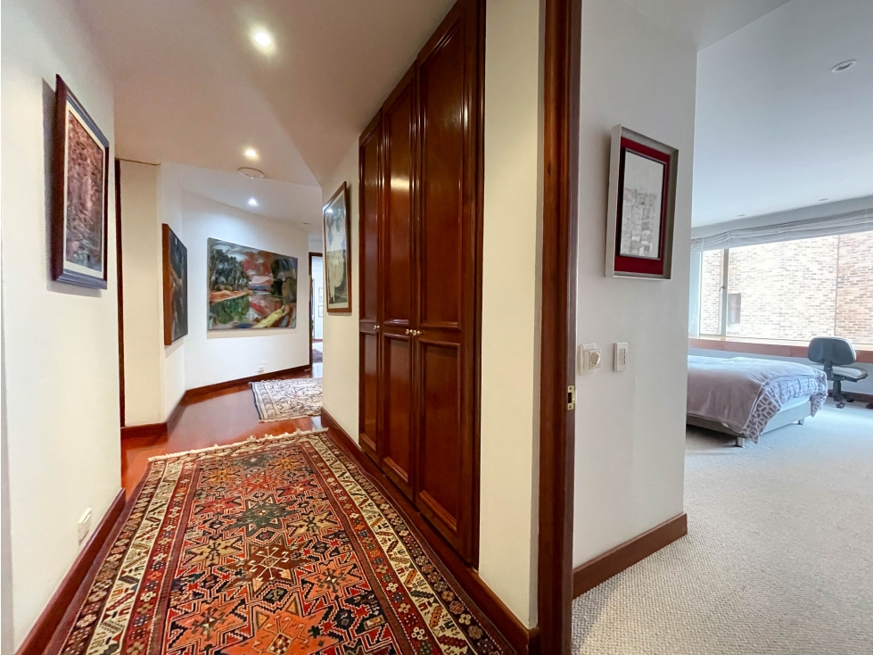 Apartamento en venta en Chicó Alto, Bogotá · foto 19 de 24