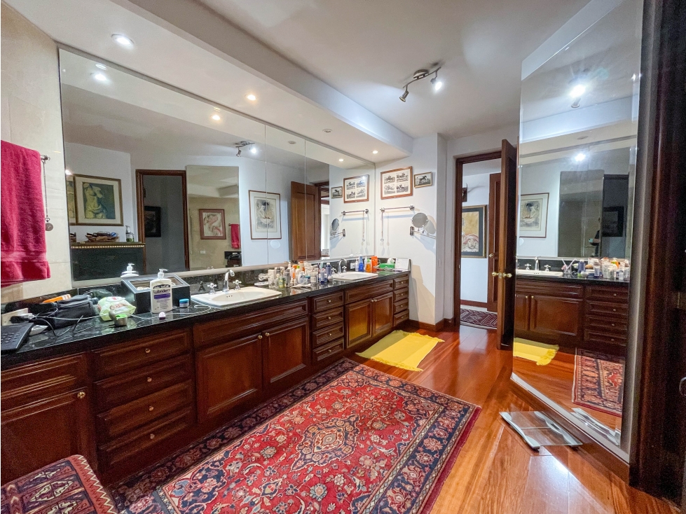 Apartamento en venta en Chicó Alto, Bogotá · foto 23 de 24