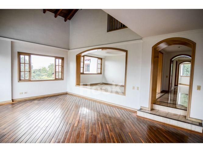Apartamento en venta en Los Lagartos, Bogotá · foto 5 de 19