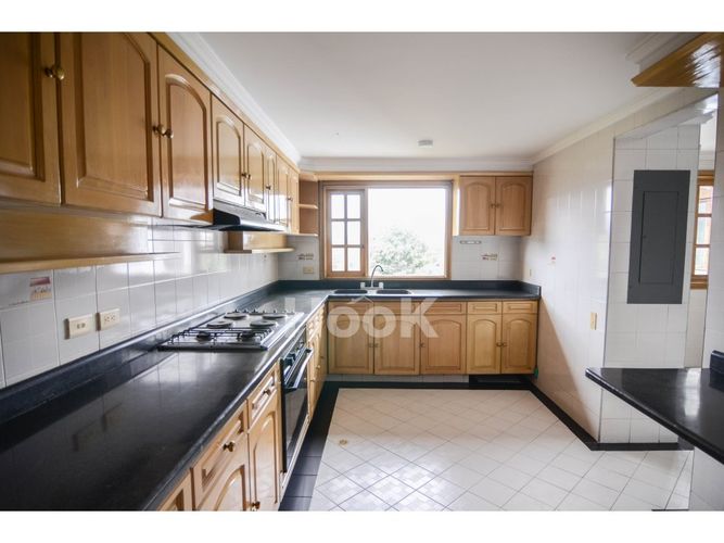 Apartamento en venta en Los Lagartos, Bogotá · foto 6 de 19