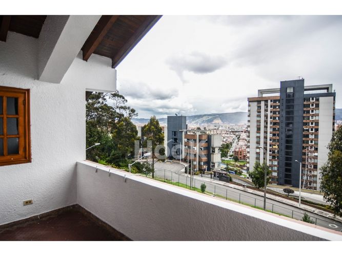 Apartamento en venta en Los Lagartos, Bogotá · foto 17 de 19