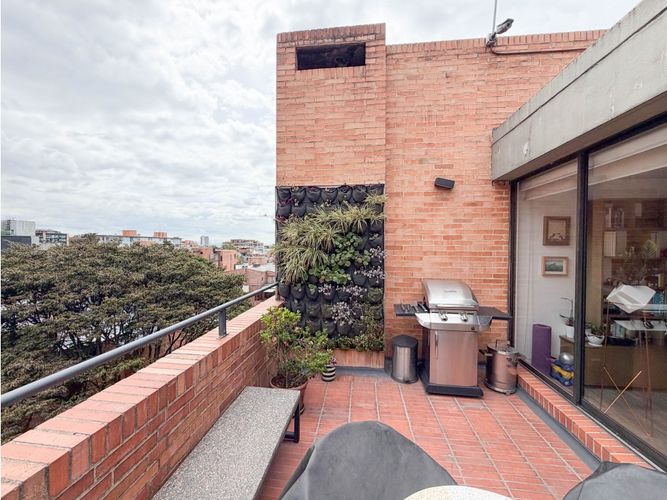 Apartamento de 2 alcobas en venta en La Cabrera, Bogotá, 131 m² · foto 3 de 15