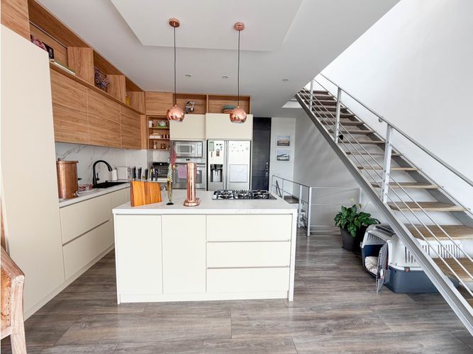 Apartamento de 2 alcobas en venta en La Cabrera, Bogotá, 131 m² · foto 8 de 15