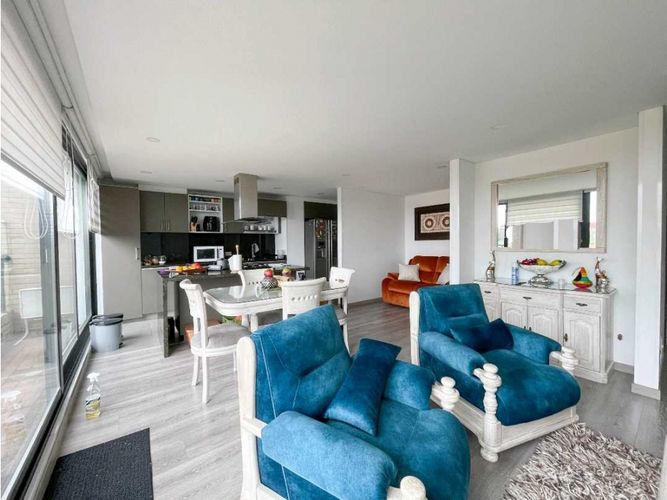 Apartamento de 2 alcobas en venta en Paulo Vi, Bogotá, 128 m² · foto 2 de 14