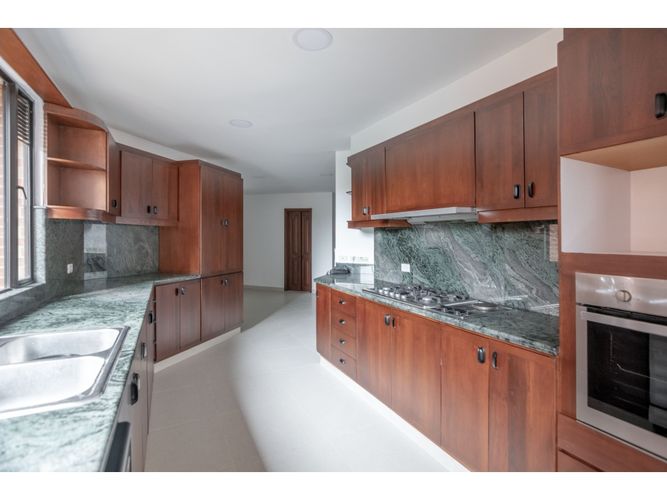 Apartaestudio en venta en La Cabrera, Bogotá, 350 m² · foto 5 de 18