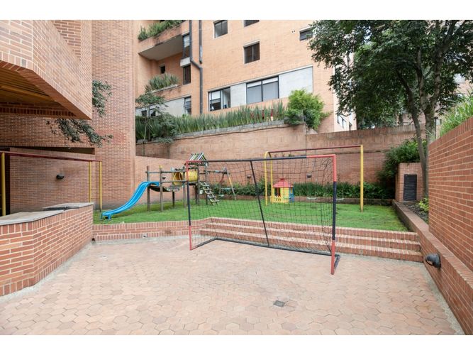 Apartaestudio en venta en La Cabrera, Bogotá, 350 m² · foto 15 de 18