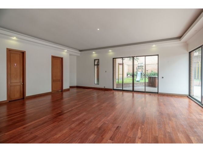 Apartaestudio en venta en La Cabrera, Bogotá, 350 m² · foto 17 de 18