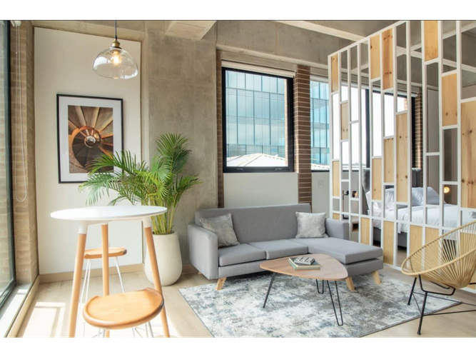 Apartaestudio en venta en Chico Norte, Bogotá, 57 m² · foto 3 de 10