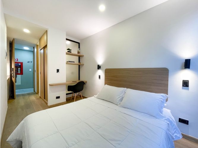 Apartaestudio en venta en Chico, Bogotá, 17 m² · foto 2 de 14