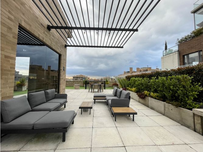 Apartaestudio en venta en Chico, Bogotá, 17 m² · foto 8 de 14