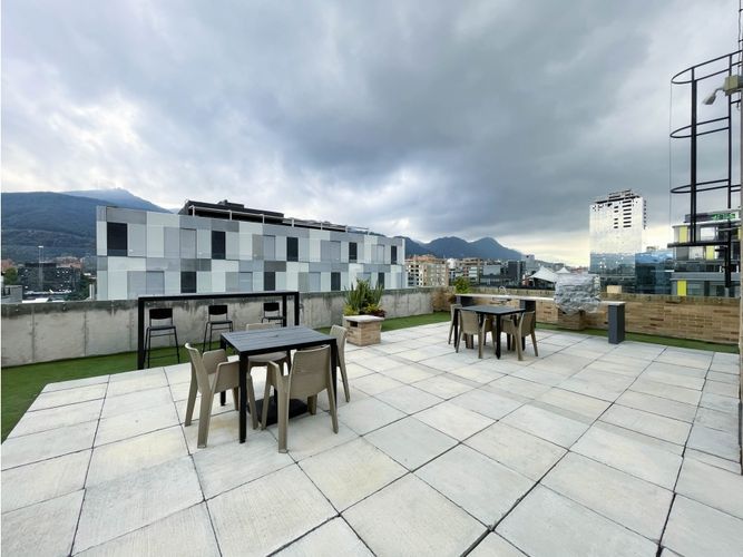 Apartaestudio en venta en Chico, Bogotá, 17 m² · foto 9 de 14