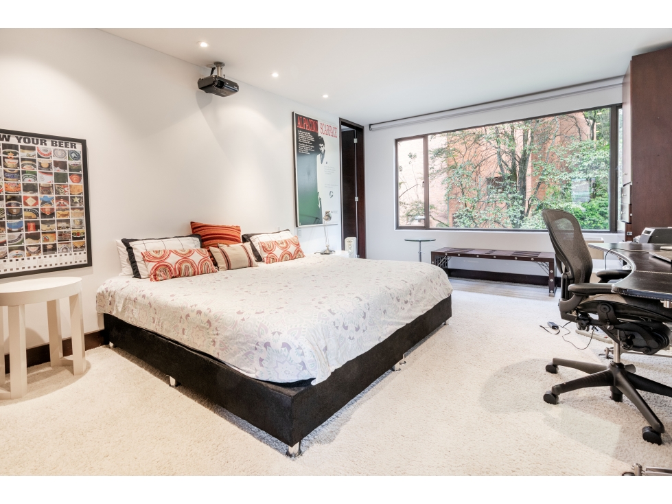 Apartamento en venta en Los Rosales, Bogotá · foto 12 de 24