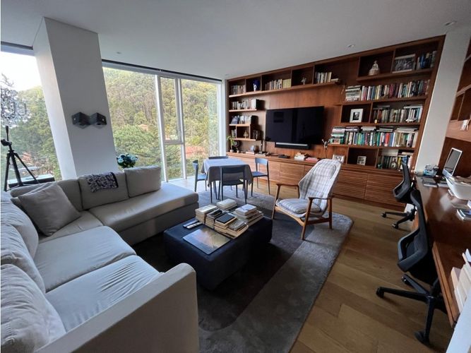 Apartamento de 3 alcobas en venta en Chico, Bogotá, 395 m² · foto 5 de 18
