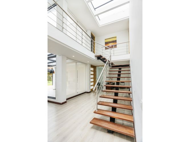 Apartaestudio en venta en Guaymaral, Bogotá, 400 m² · foto 19 de 24