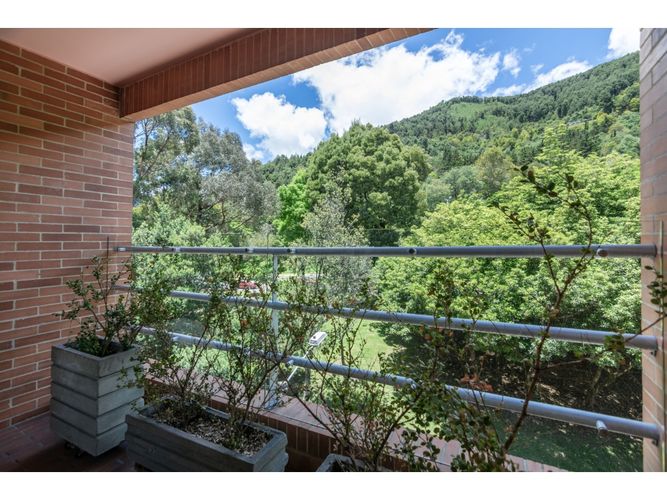 Apartamento de 3 alcobas en venta en Chicó Reservado, Bogotá, 291 m² · foto 17 de 24
