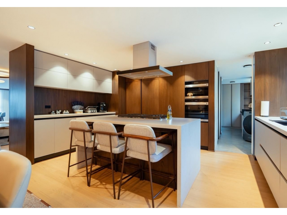Apartamento en venta en Los Rosales, Bogotá · foto 13 de 14