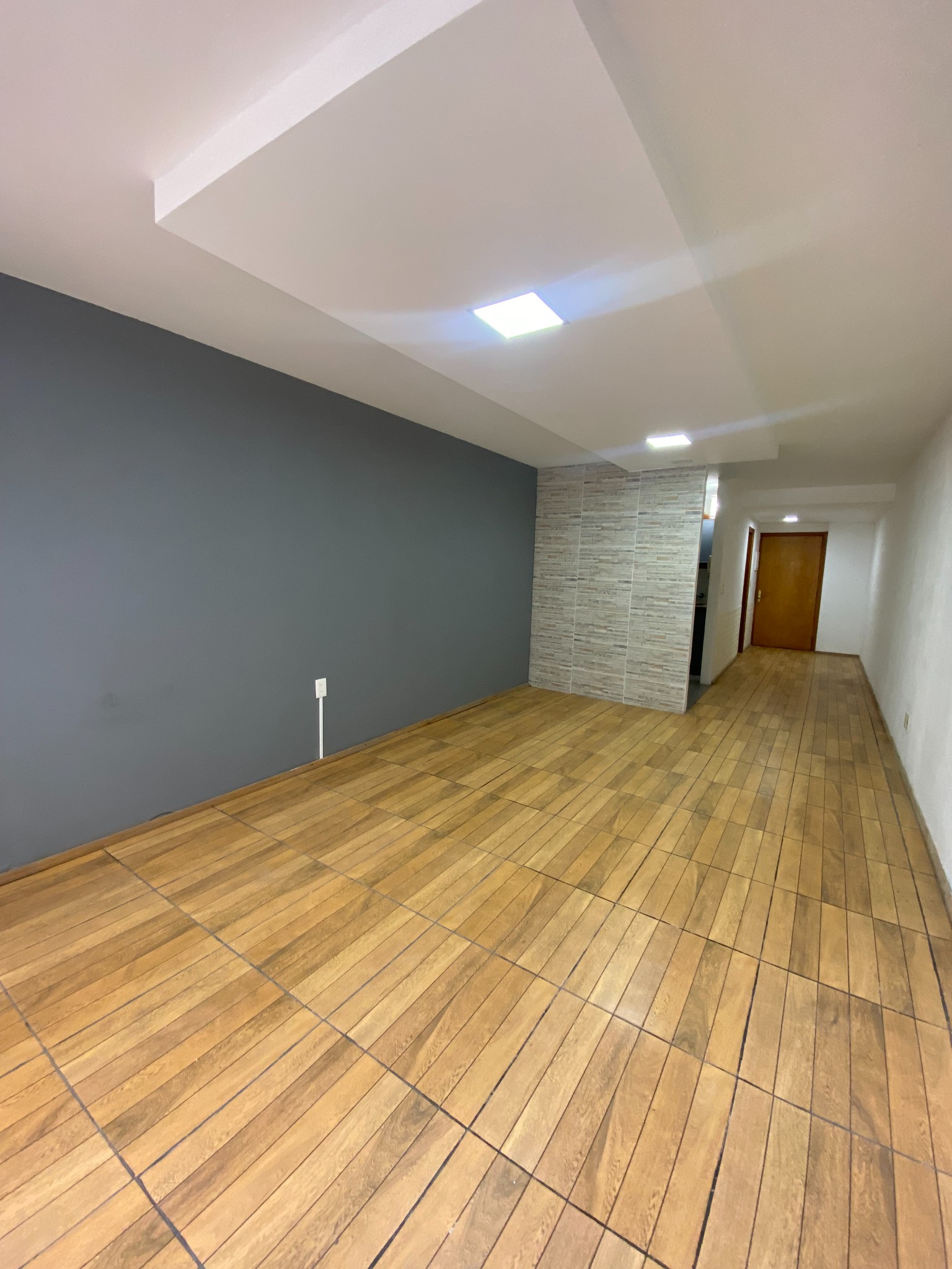 Venta de Monoambiente en Pocitos sobre Gabriel Pereira, a metros de rambla - Bild 2