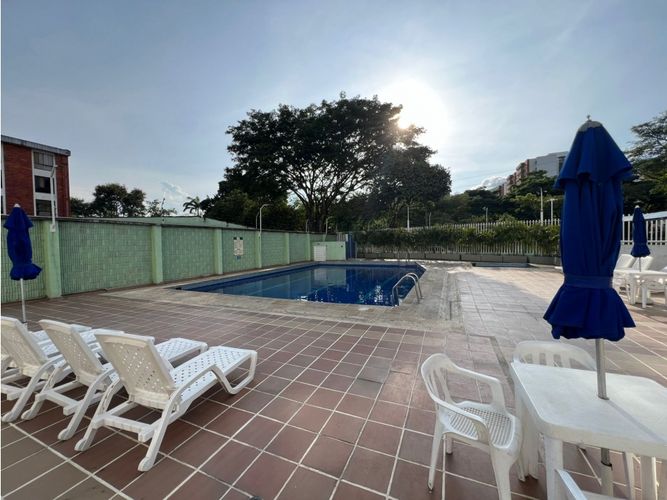 Apartamento de 3 alcobas en venta en La Flora, Cali, 71 m² · foto 13 de 16