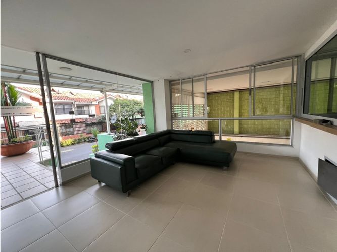 Apartamento de 3 alcobas en venta en La Flora, Cali, 71 m² · foto 15 de 16