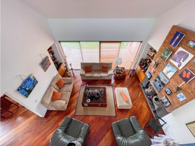 Casa en venta en Guaymaral, Bogotá · foto 2 de 15