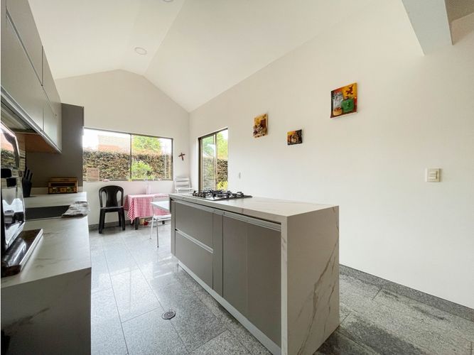 Casa en venta en Guaymaral, Bogotá · foto 5 de 15