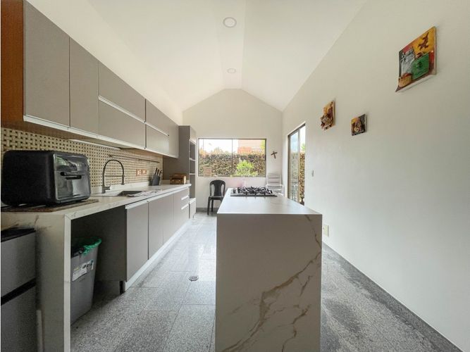 Casa en venta en Guaymaral, Bogotá · foto 7 de 15
