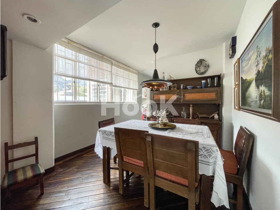 Casa en venta en Quinta Camacho, Bogotá · foto 4 de 17