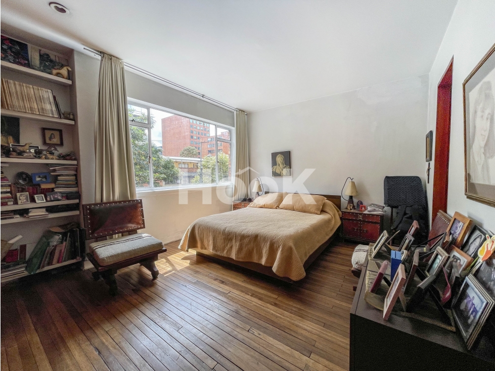 Casa en venta en Quinta Camacho, Bogotá · foto 10 de 17