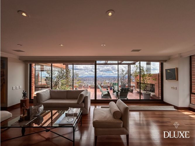 Apartamento de 4 alcobas en venta en Los Rosales, Bogotá, 730 m² · foto 5 de 24