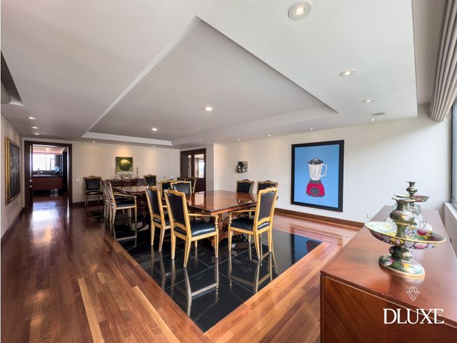 Apartamento de 4 alcobas en venta en Los Rosales, Bogotá, 730 m² · foto 14 de 24