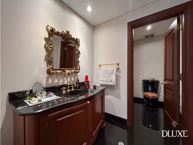 Apartamento de 4 alcobas en venta en Los Rosales, Bogotá, 730 m² · foto 20 de 24
