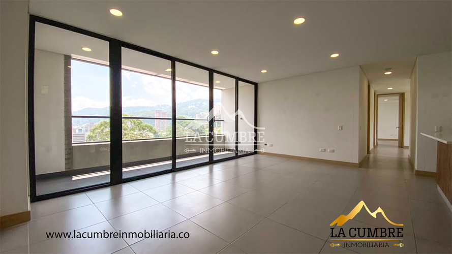 Apartamento de 3 alcobas en arriendo en La Calera, Medellín, 127 m² · foto 2 de 18