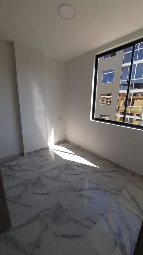 Apartamento de 3 alcobas en venta en Santa Cruz, Girón, 54 m² · foto 10 de 17