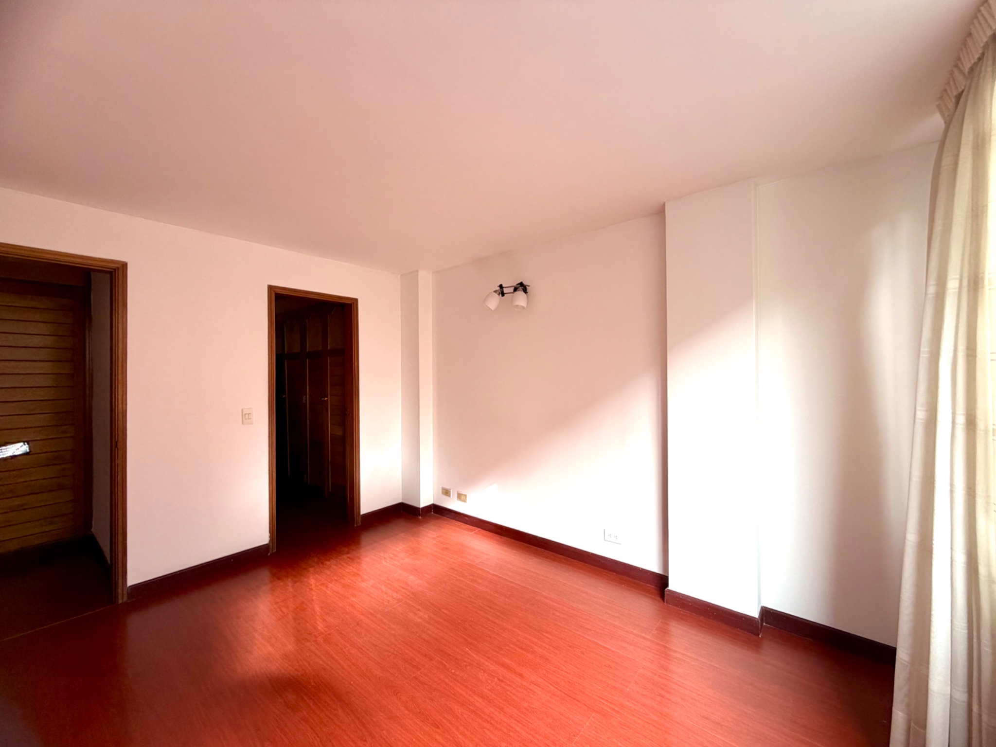Apartamento en venta en Santa Barbara, Bogotá · foto 9 de 20