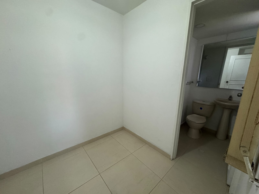 Apartamento en arriendo en Santa Maria De Los Angeles, Medellín · foto 7 de 16