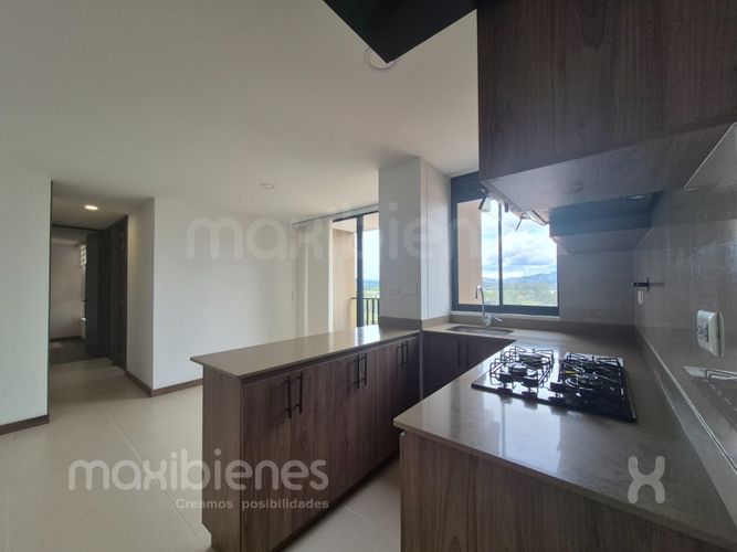 Apartamento de 3 alcobas en venta en Llano Grande, Rionegro, 60 m² · foto 4 de 16