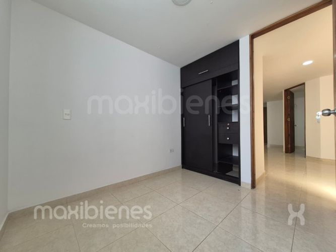 Apartamento de 3 alcobas en venta en San Antonio, Guarne, 86 m² · foto 4 de 21
