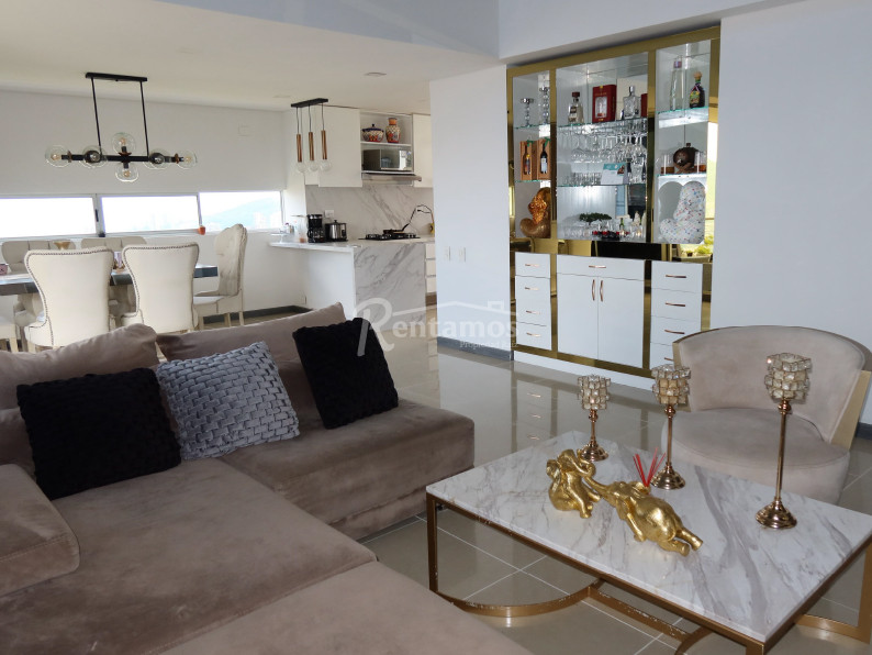 Apartamento en arriendo en El Poblado, Medellín · foto 8 de 22