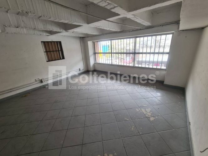 Local en arriendo en Colombia, Medellín, 35 m² · foto 3 de 10