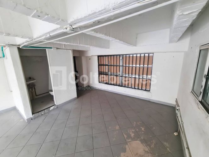 Local en arriendo en Colombia, Medellín, 35 m² · foto 7 de 10
