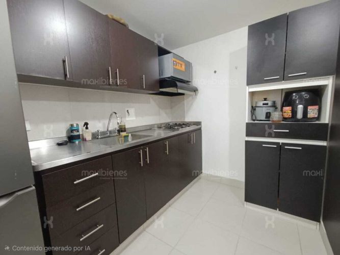 Apartamento de 2 alcobas en venta en Rionegro, 72 m² · foto 2 de 14