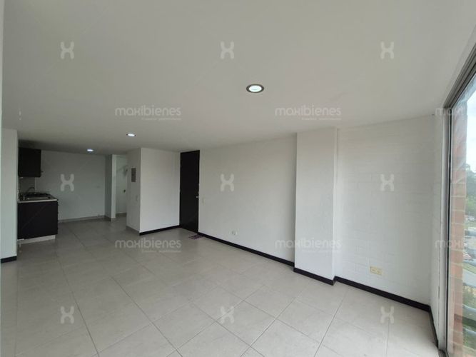 Apartamento de 2 alcobas en arriendo en Rionegro, 72 m² · foto 7 de 17