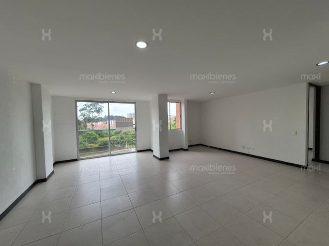 Apartamento de 2 alcobas en arriendo en Rionegro, 72 m² · foto 9 de 17