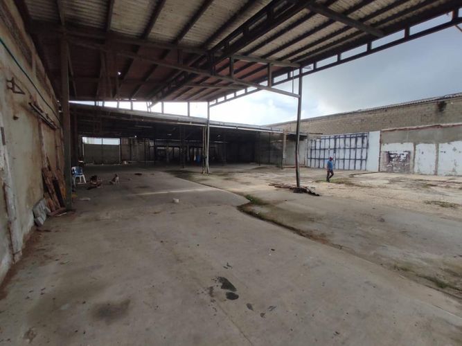Bodega en arriendo en Las Estrellas, Barranquilla, 1350 m² · foto 6 de 9