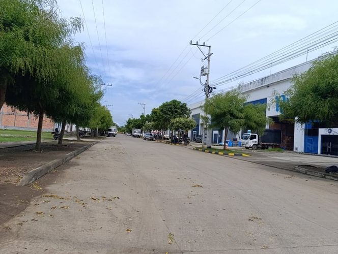 Lote en venta en Urb. Rosendo Garces, Montería, 1502 m² · foto 3 de 12