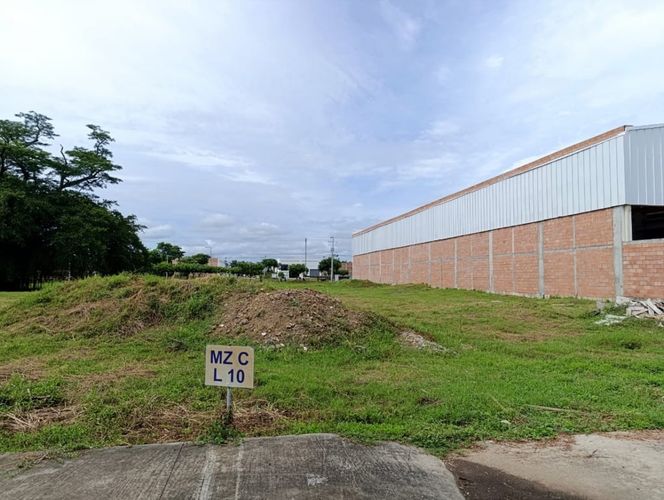 Lote en venta en Urb. Rosendo Garces, Montería, 1502 m² · foto 5 de 12