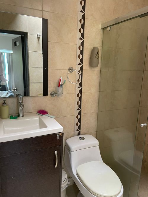 Casa de 3 alcobas en venta en Ciudad 2000, Cali, 130 m² · foto 2 de 8